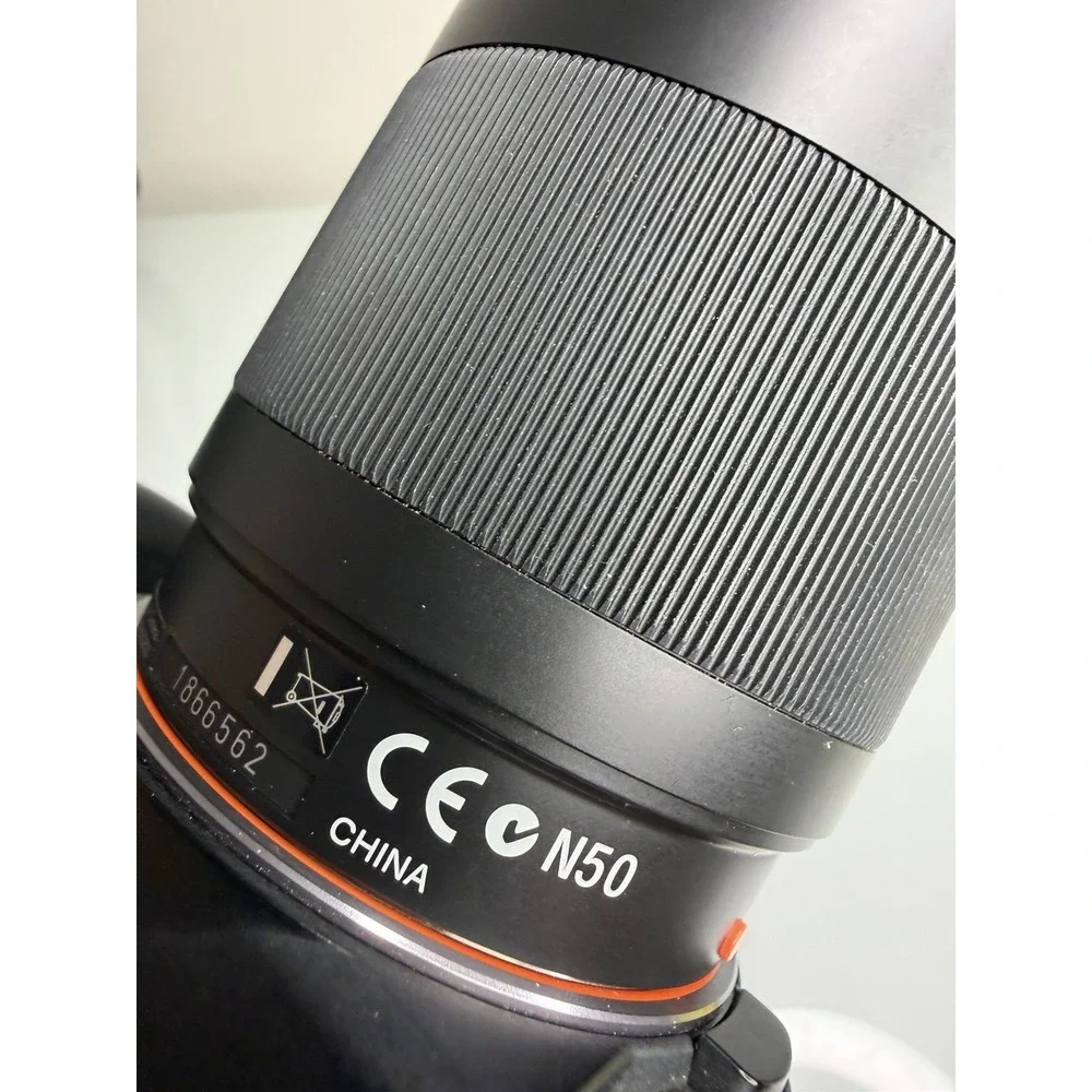 Sony α350 DSLR-A350 14.2 MP Camera Lens, Sony Battery Grip *See Info* Bundle